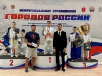 RB5B0BUbdCUPdM8-aaMmzO68kdZs0ZozHs_dtx3jbBZts6tZE3GYLx79_16XNWEE_wLMXtuFcrrm7iY-KTM_qQQX